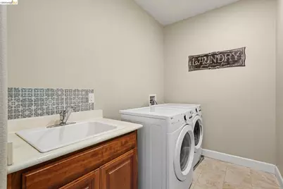 1276 Prominent Drive, Brentwood, CA 94513 - Photo 34