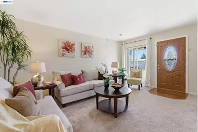 18160 Hunter Ave, San Lorenzo, CA 94541 - Photo 4