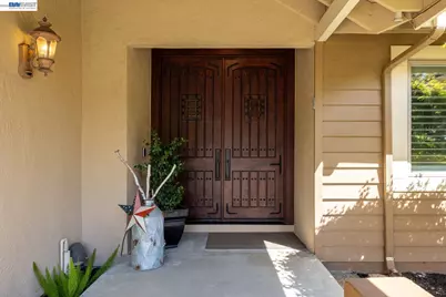 8115 Brittany Dr, Dublin, CA 94568 - Photo 6