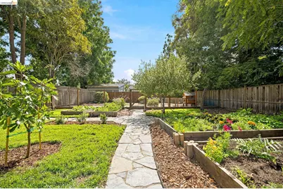 201 Beverly Ave, San Leandro, CA 94577 - Photo 62