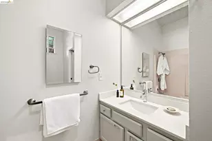 201 Beverly Ave, San Leandro, CA 94577 - Photo 26