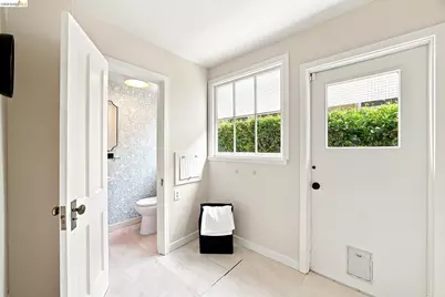 201 Beverly Ave, San Leandro, CA 94577 - Photo 18
