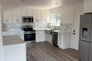 203 Rose Ann Ave, Pittsburg, CA 94565 - Photo 6