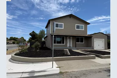 203 Rose Ann Ave, Pittsburg, CA 94565 - Photo 2