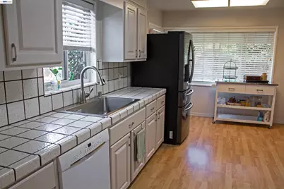 48 Cragmont Ave, San Jose, CA 95127 - Photo 38
