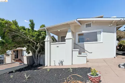 521 Zorah St, Oakland, CA 94606 - Photo 8