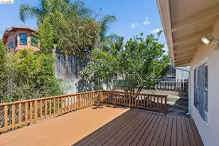 521 Zorah St, Oakland, CA 94606 - Photo 40