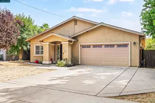 700 Pinedale Ave, Sacramento, CA 95838 - Photo 4