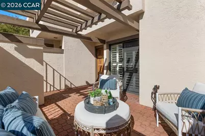 564 Churchill Downs Ct, Walnut Creek, CA 94597 - Photo 4