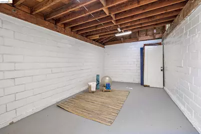 2435 Valley Street, Berkeley, CA 94702 - Photo 78