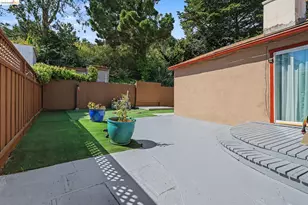 258 Dundee Dr, South San Francisco, CA 94080 - Photo 14