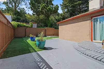 258 Dundee Drive, South San Francisco, CA 94080 - Photo 6