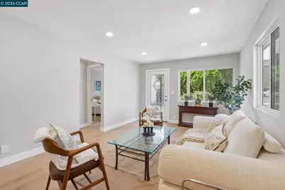 236 Center Ave, Pacheco, CA 94553 - Photo 6