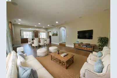 69 Pimentel Cir, Milpitas, CA 95035 - Photo 16