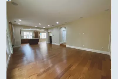 69 Pimentel Cir, Milpitas, CA 95035 - Photo 2