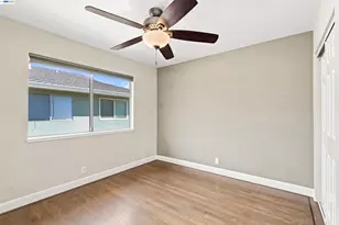 4747 Capay Dr, San Jose, CA 95118 - Photo 14