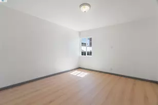 1006 72nd Ave, Oakland, CA 94621 - Photo 18