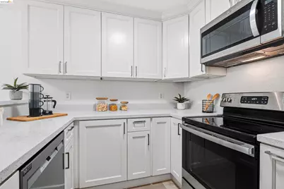 535 Pierce Street Unit #3109, Albany, CA 94706 - Photo 12