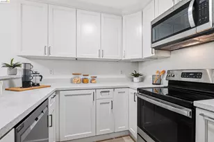 535 Pierce St, Albany, CA 94706 - Photo 12