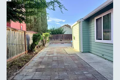 2516 Withrow Ln, Fairfield, CA 94533 - Photo 12