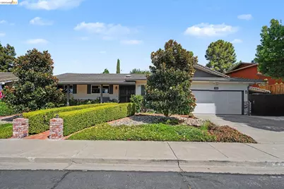 4005 Rimrock Dr, Antioch, CA 94509 - Photo 2