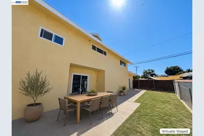 4125 Los Coyotes Diagonal, Lakewood, CA 90713 - Photo 28