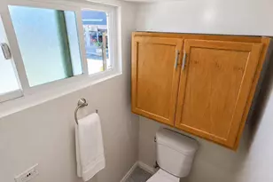 4125 Los Coyotes Diagonal, Lakewood, CA 90713 - Photo 20