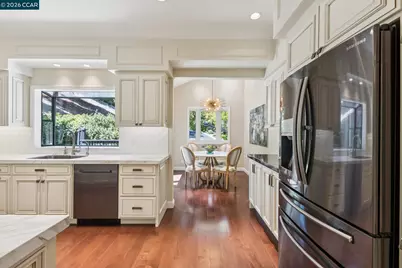 1792 Saint Andrews Dr, Moraga, CA 94556 - Photo 16