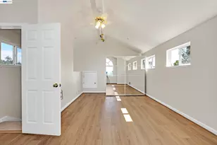 2825 Hillcrest Ave, Hayward, CA 94542 - Photo 42