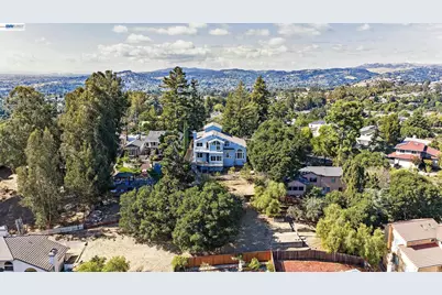 2825 Hillcrest Avenue, Hayward, CA 94542 - Photo 50