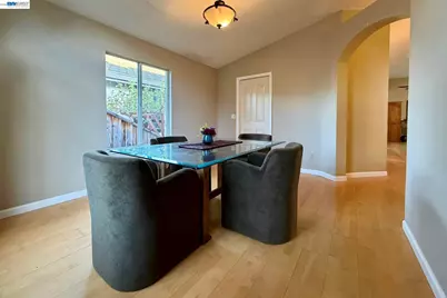 8051 Canyon Creek Cir, Pleasanton, CA 94588 - Photo 6