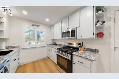 771 Twin Hills Dr, Galt, CA 95632 - Photo 16