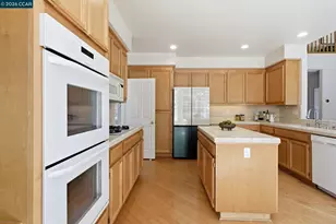 4700 Hunter Peak Ct, Antioch, CA 94531 - Photo 24