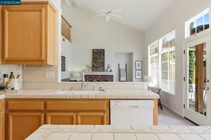 4700 Hunter Peak Ct, Antioch, CA 94531 - Photo 24