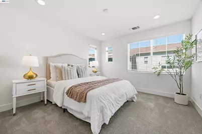 37660 Cape Cod Rd, Newark, CA 94560 - Photo 12