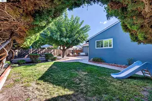 1647 Harvest Rd, Pleasanton, CA 94566 - Photo 32