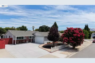 39912 Wyatt Ln, Fremont, CA 94538 - Photo 4