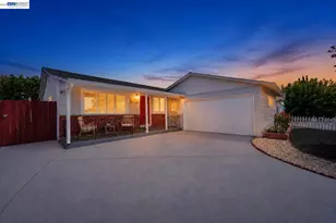 39912 Wyatt Ln, Fremont, CA 94538 - Photo 2