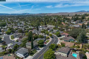 335 Scott St, Livermore, CA 94551 - Photo 84