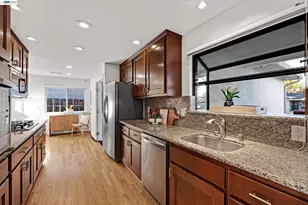 7581 Brighton Dr, Dublin, CA 94568 - Photo 6