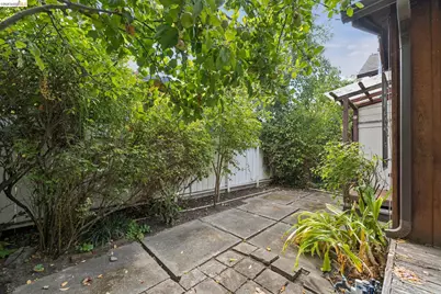 2730 Webster St, Berkeley, CA 94705 - Photo 84