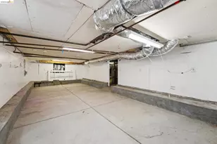 2730 Webster St, Berkeley, CA 94705 - Photo 92