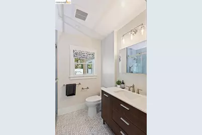 355 Arlington Ave, Berkeley, CA 94707 - Photo 36