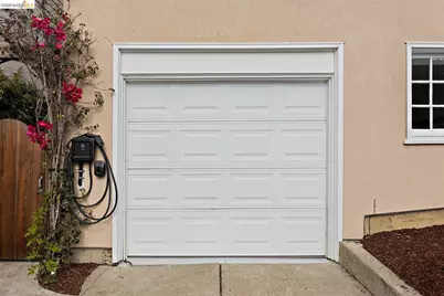 355 Arlington Ave, Berkeley, CA 94707 - Photo 56