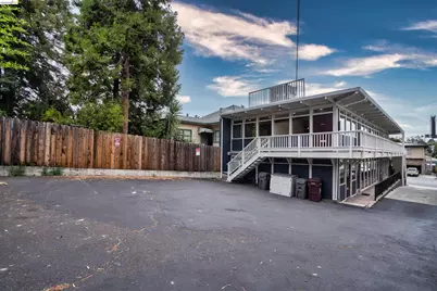 4319 Piedmont Ave, Oakland, CA 94611 - Photo 2
