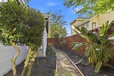 30898 Cambridge Way, Union City, CA 94587 - Photo 48
