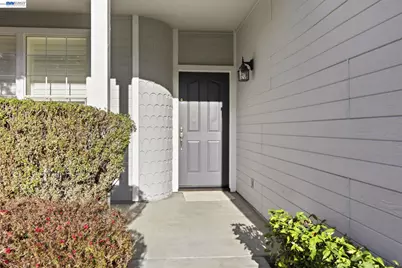 30898 Cambridge Way, Union City, CA 94587 - Photo 4