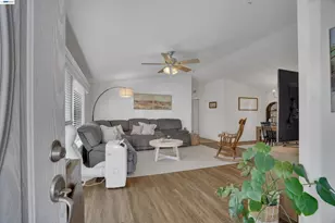 60 Palm Dr, Union City, CA 94587 - Photo 6