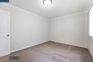 8910 Burr St, Oakland, CA 94605 - Photo 42