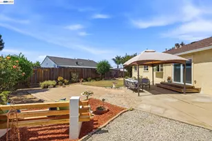 32235 Pulaski Dr, Hayward, CA 94544 - Photo 34